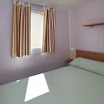 Hotel De 2*