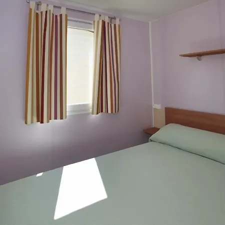 Hotel De 2*