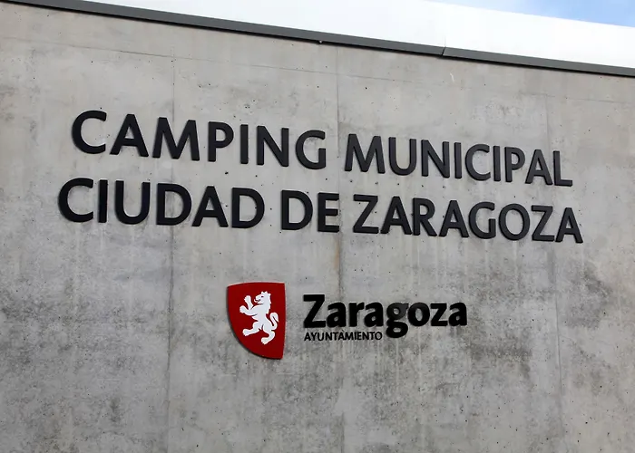 De 2* Zaragoza
